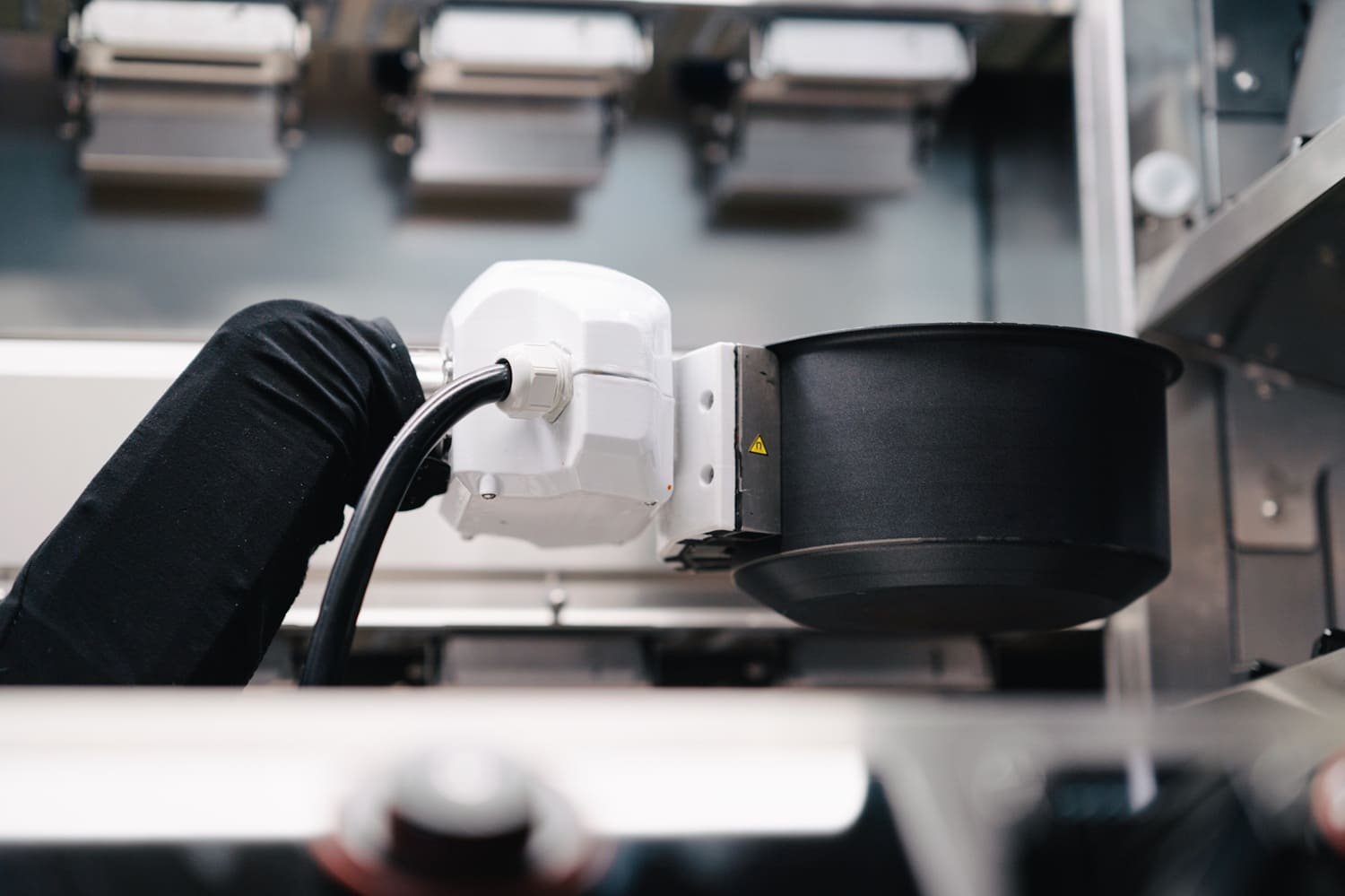 Kochroboter in einer Küchenumgebung